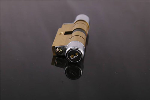 六盘水开锁一般多少钱，开自家大门锁